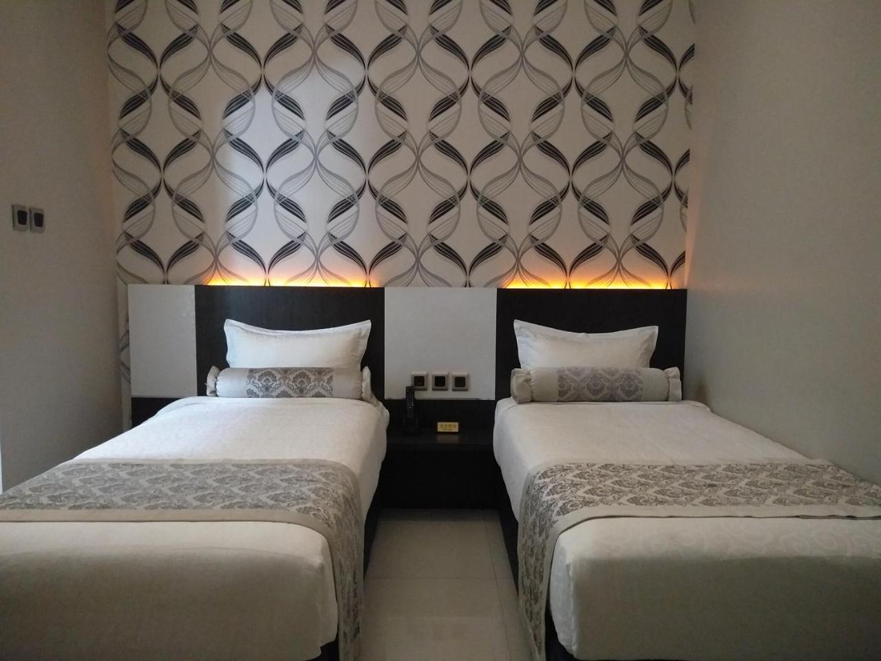 Malang City Boulevard Homestay Exterior foto