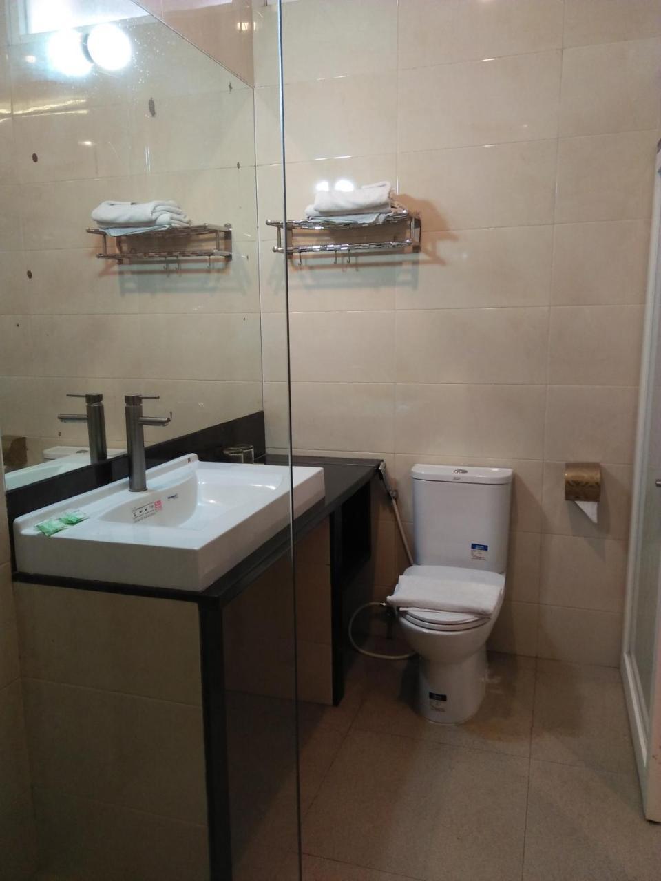 Malang City Boulevard Homestay Exterior foto